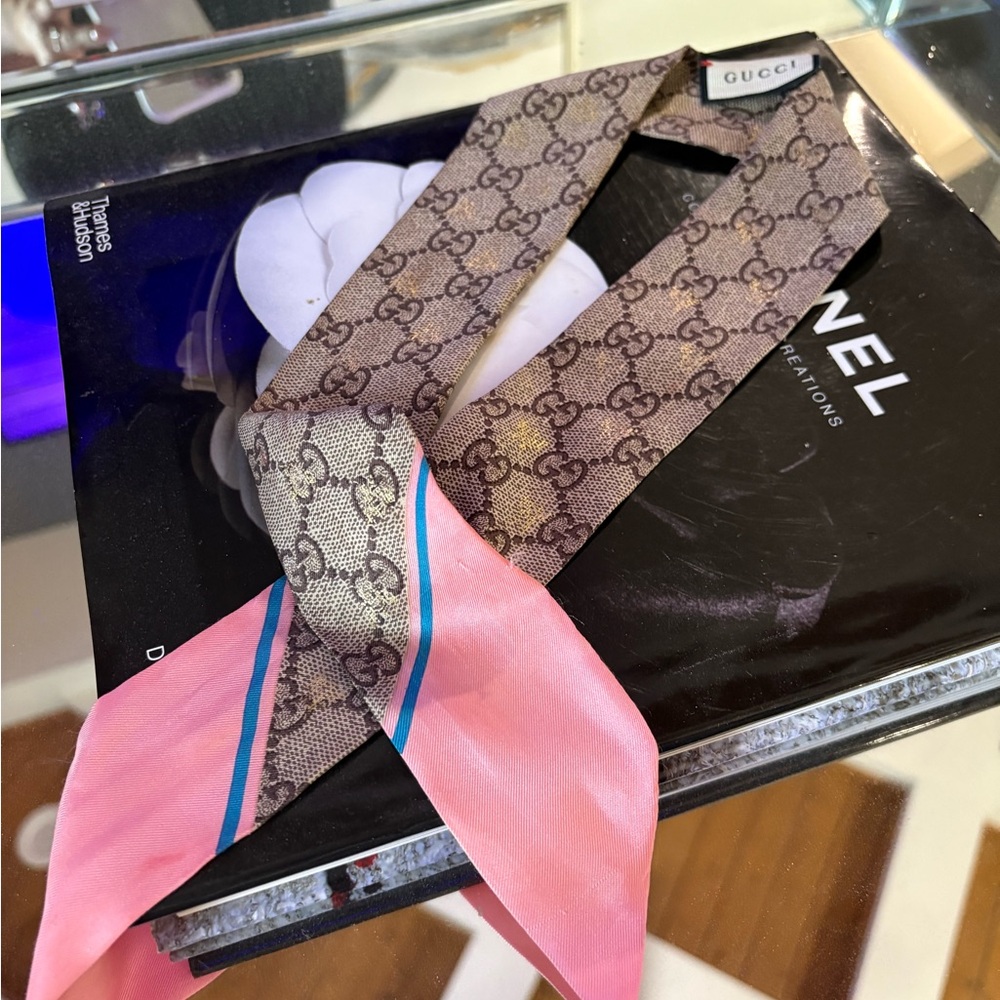Gucci Brown and Pink Silk Tie